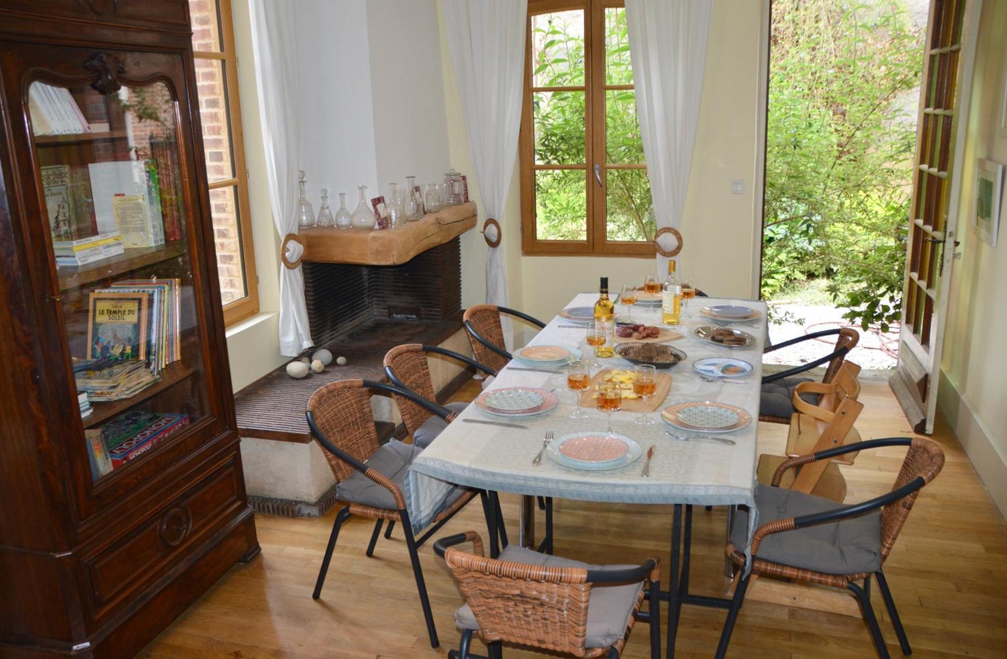 Gite De Charme En Sologne, Sejour En Famille, Jardin, Riviere, Jeux, Nature & Detente 内尔河畔欧比尼 外观 照片